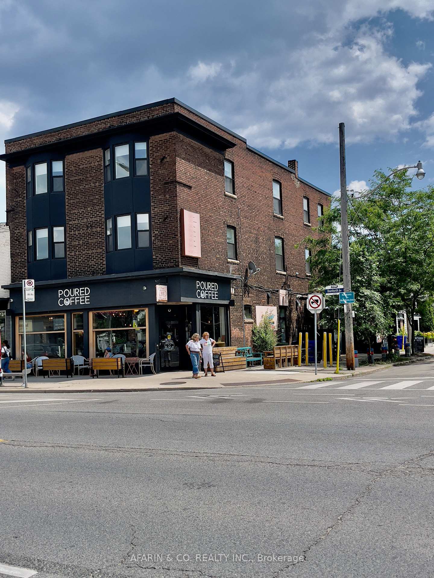 Front of Unit 1, 79 Cedarvale Avenue