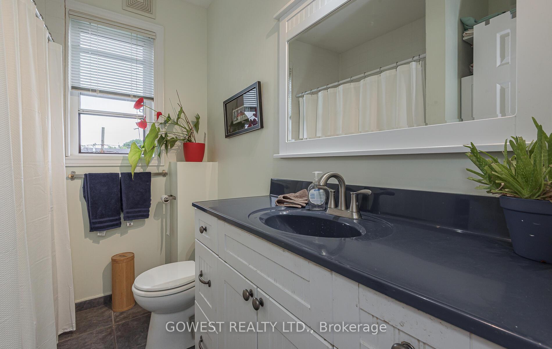 Photo 20 of 551 Milverton Boulevard, Toronto, Danforth — HOMEH