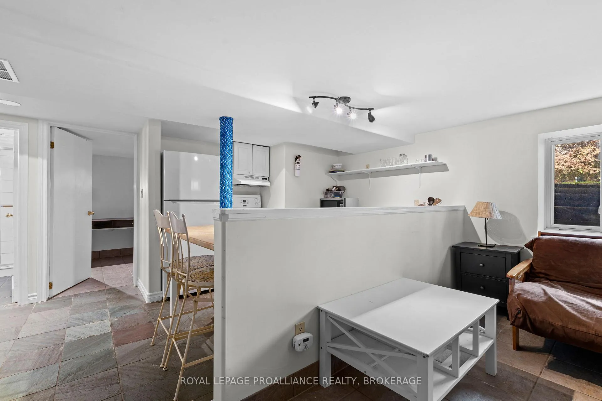 Photo 24 of 168 MacDonnell Street, Kingston, Central City East — HOMEH