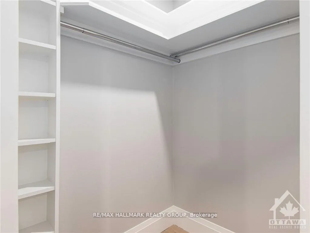 Photo 18 of 1834 D'Amour Crescent, Ottawa, Chateauneuf — HOMEH