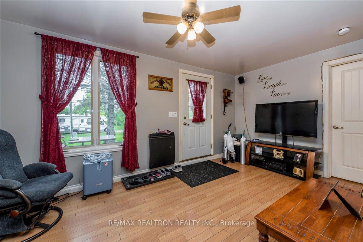 Photo 4 of 522 Helen Duncan Street, Tay, Port McNicoll — HOMEH