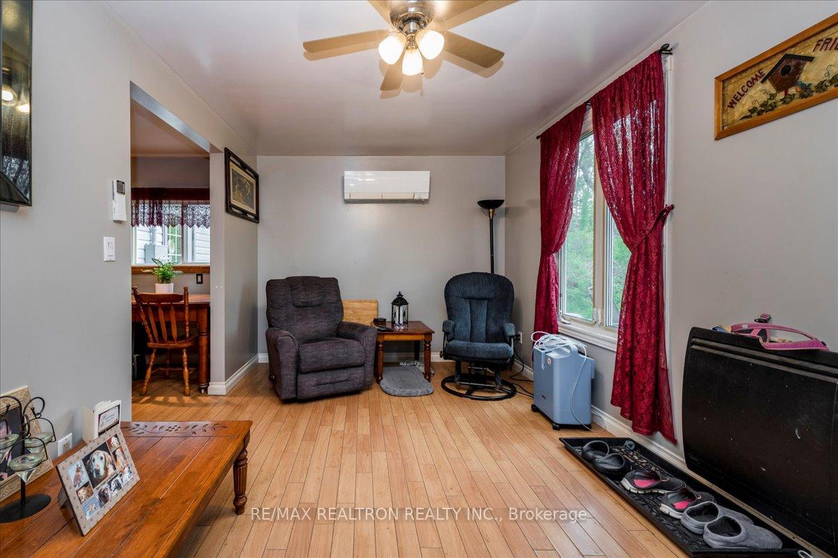 Photo 6 of 522 Helen Duncan Street, Tay, Port McNicoll — HOMEH