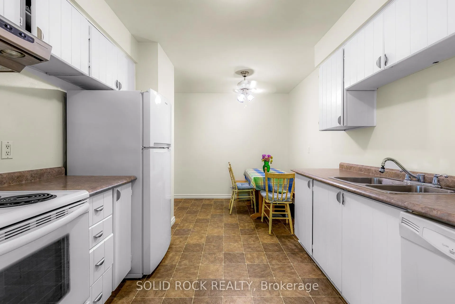Photo 9 of 29 Windfield Crescent, Kingston, Kingston East (Incl Barret Crt) — HOMEH