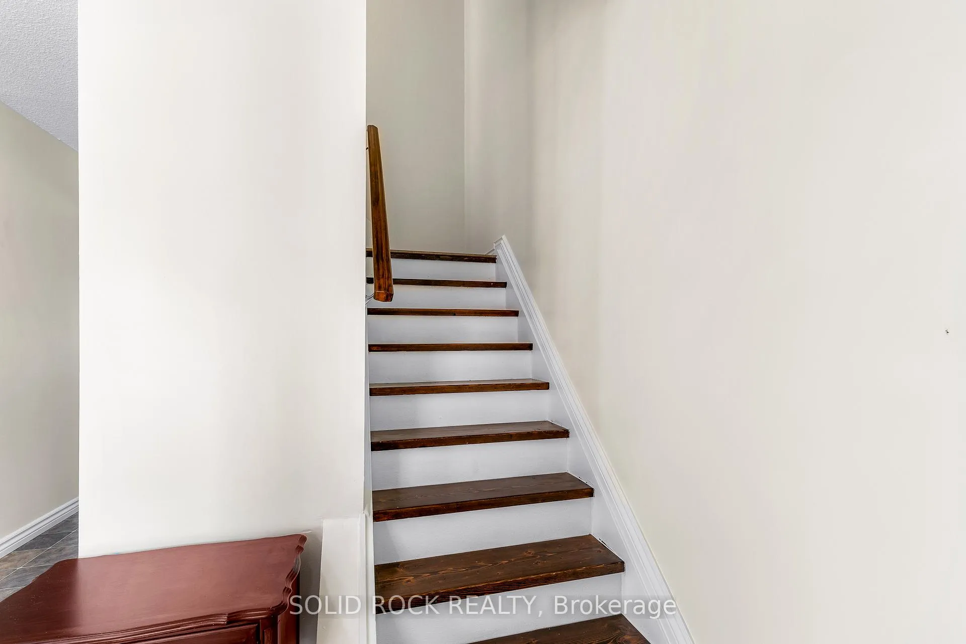 Photo 15 of 29 Windfield Crescent, Kingston, Kingston East (Incl Barret Crt) — HOMEH