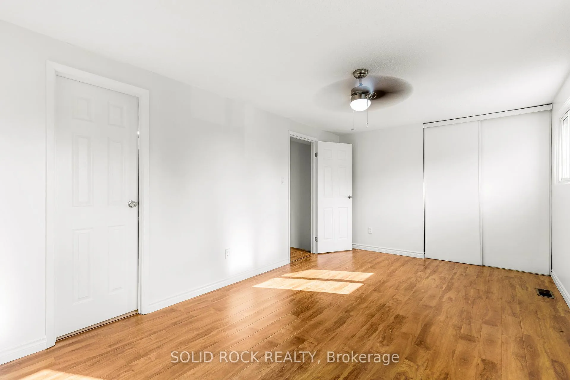 Photo 17 of 29 Windfield Crescent, Kingston, Kingston East (Incl Barret Crt) — HOMEH