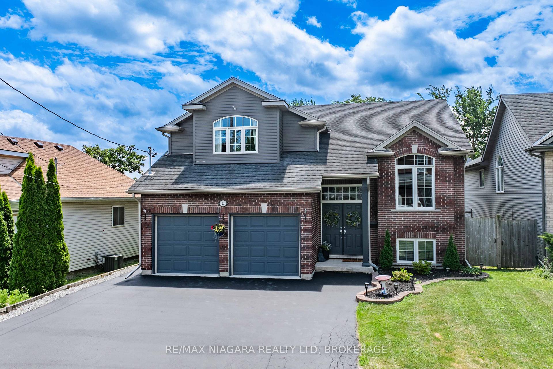 Photo 1 of 23 Water Street, Thorold, Thorold Downtown — HOMEH