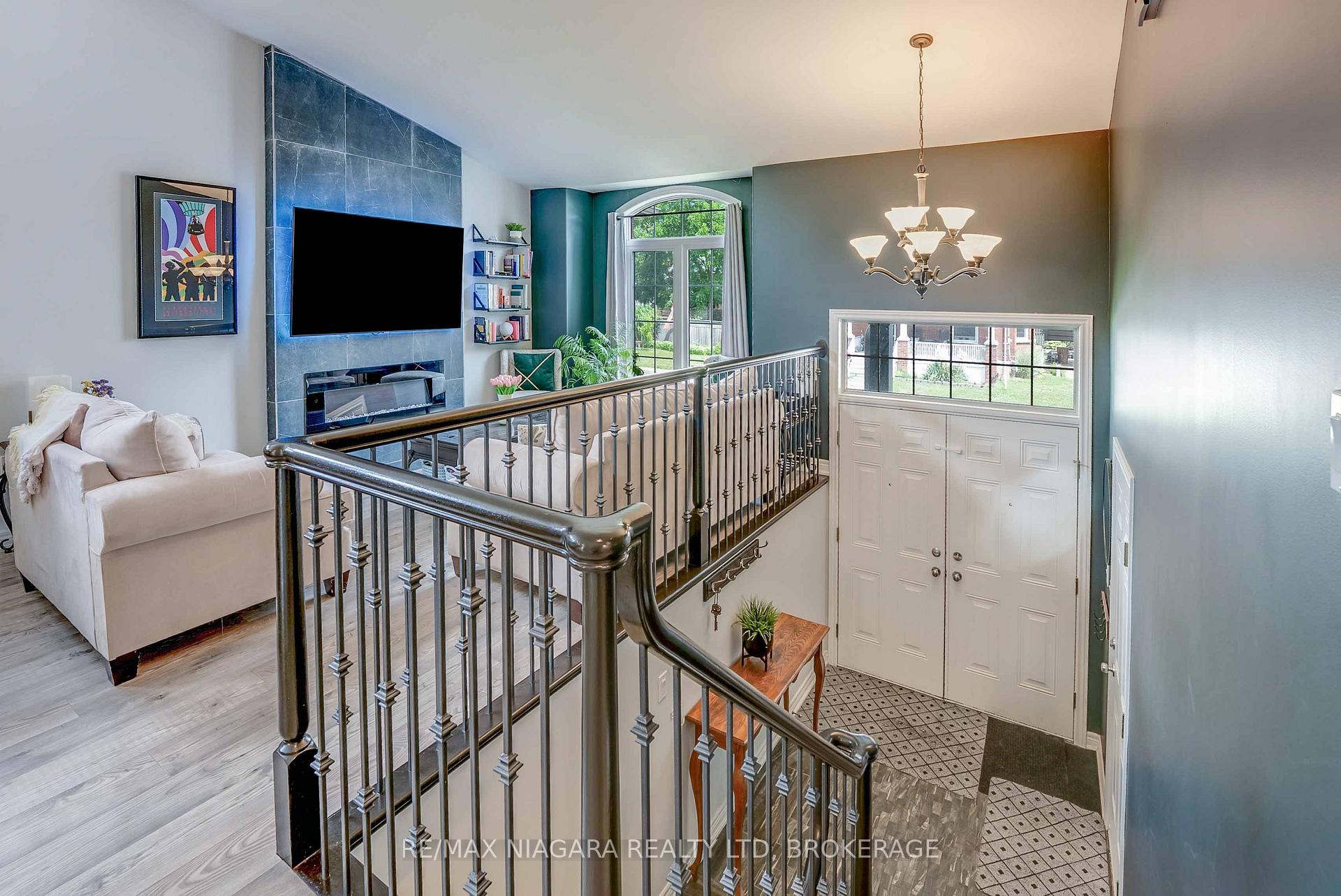 Photo 5 of 23 Water Street, Thorold, Thorold Downtown — HOMEH