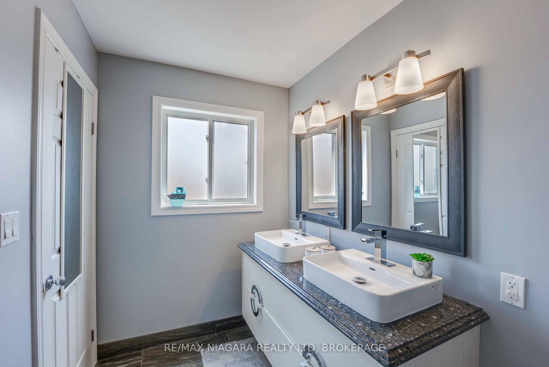 Photo 22 of 23 Water Street, Thorold, Thorold Downtown — HOMEH