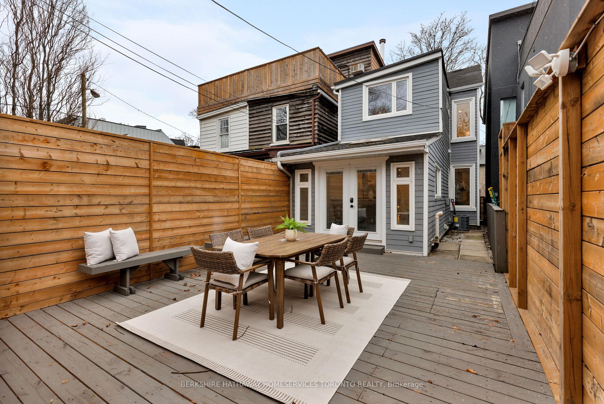 Photo 19 of 200 Macpherson Avenue, Toronto, The Annex — HOMEH