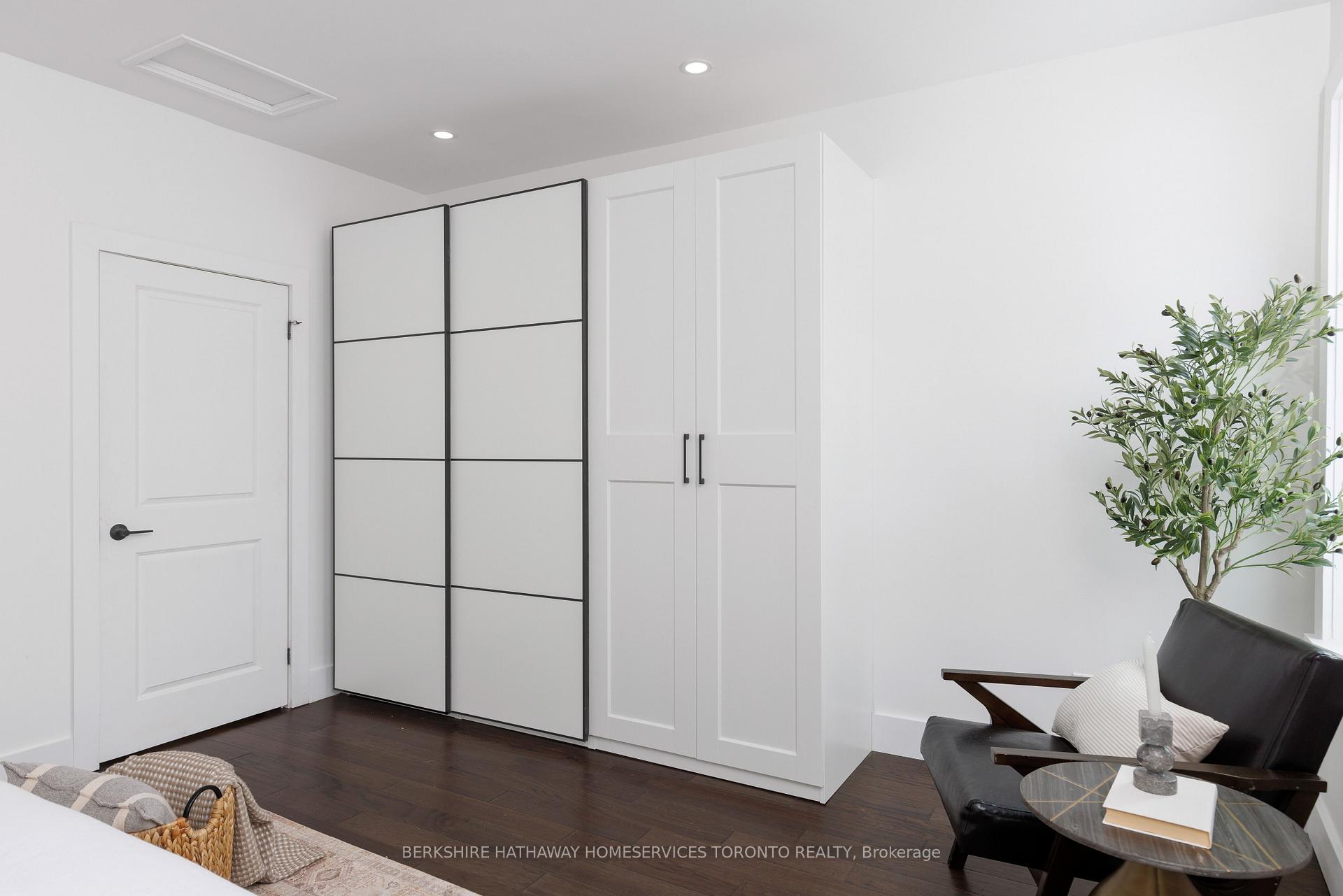 Photo 26 of 200 Macpherson Avenue, Toronto, The Annex — HOMEH