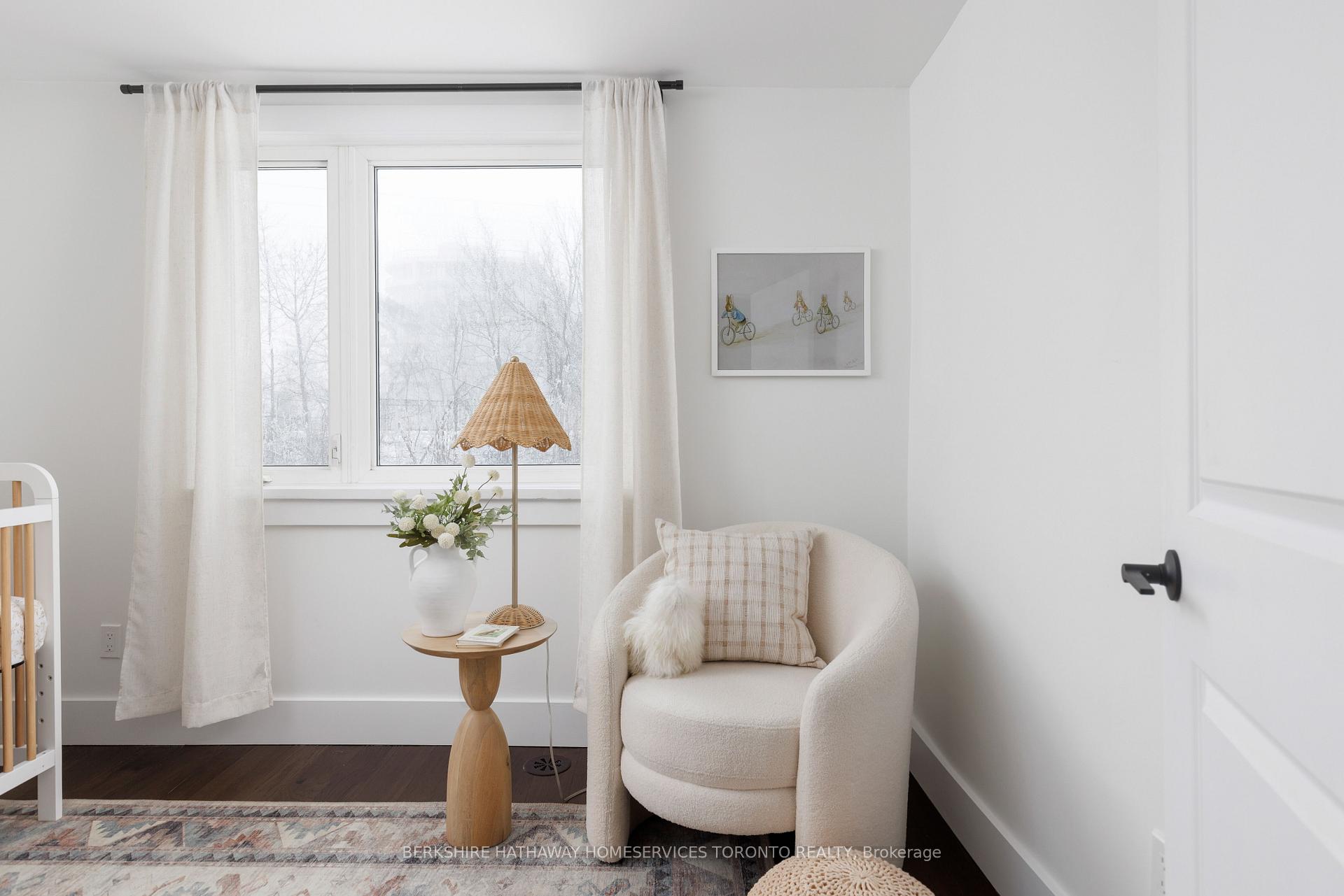 Photo 31 of 200 Macpherson Avenue, Toronto, The Annex — HOMEH