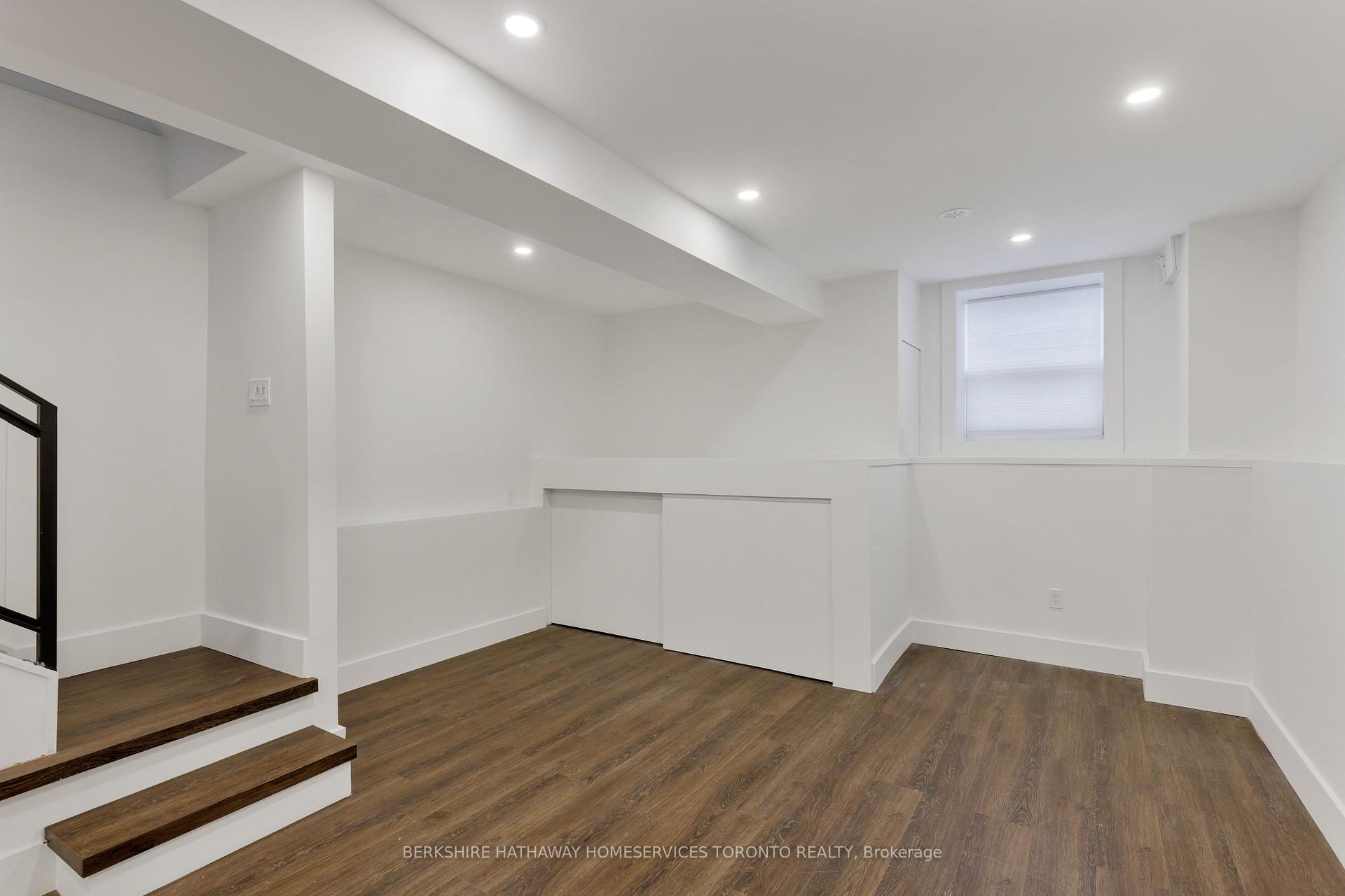 Photo 35 of 200 Macpherson Avenue, Toronto, The Annex — HOMEH