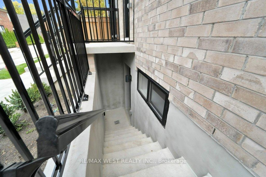 Photo 3 of Unit A, 661 Winona Drive, Toronto, Oakwood Village — HOMEH