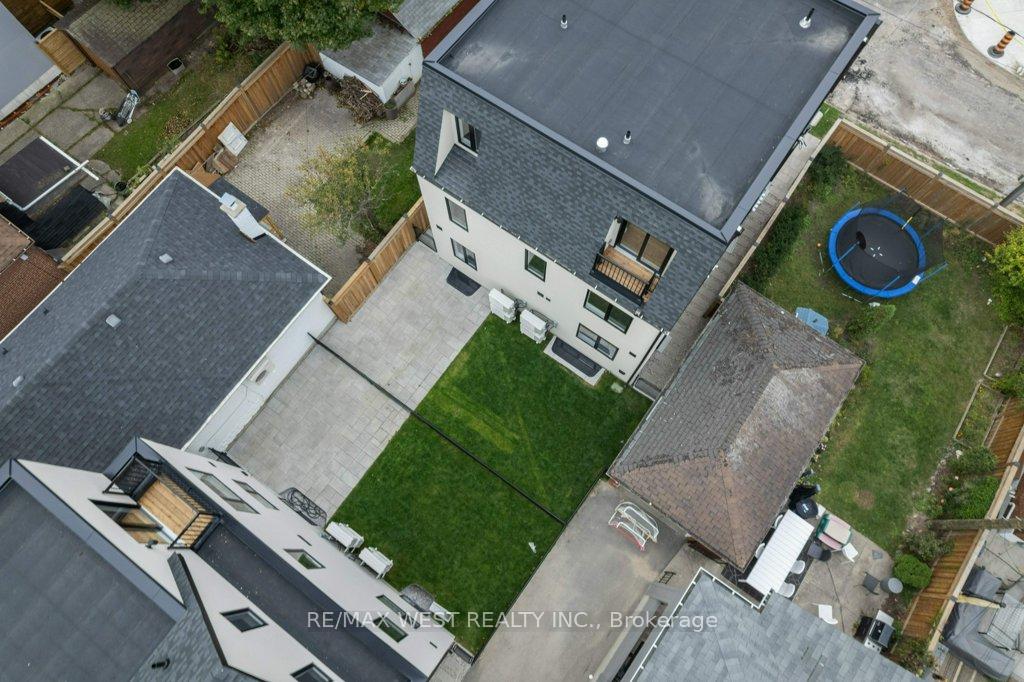Photo 25 of Unit A, 661 Winona Drive, Toronto, Oakwood Village — HOMEH