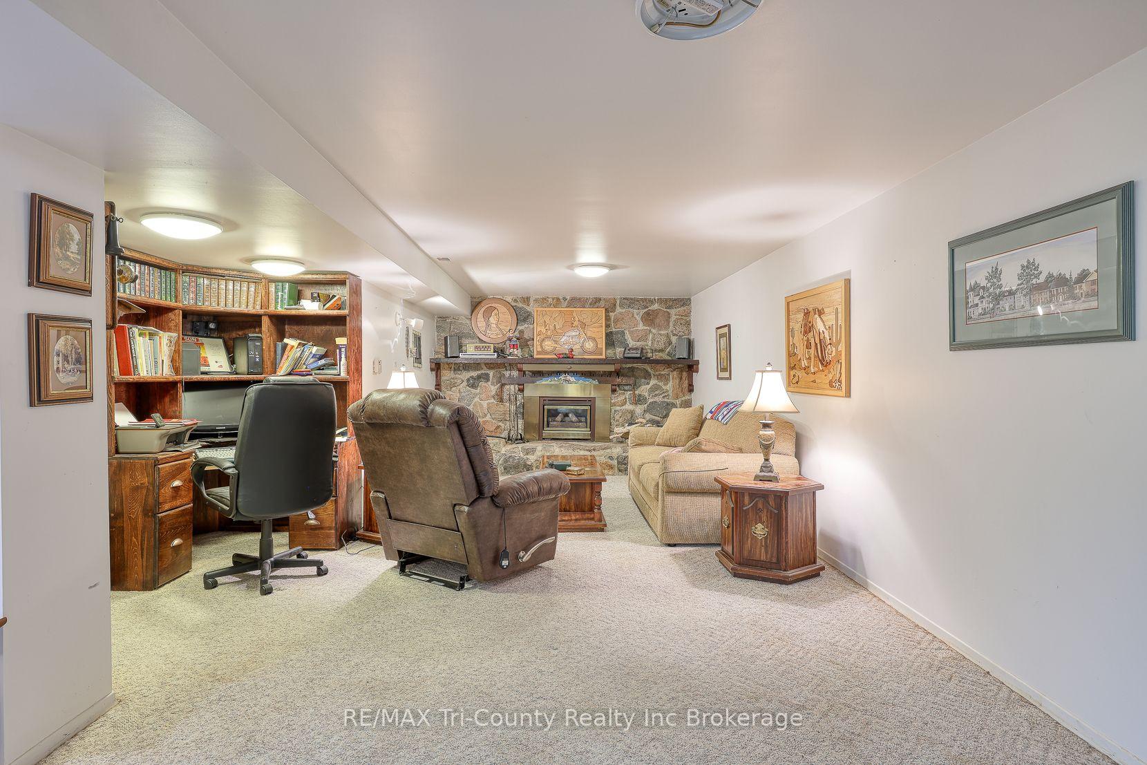 Photo 21 of 14 Lowrie Crescent, Tillsonburg — HOMEH