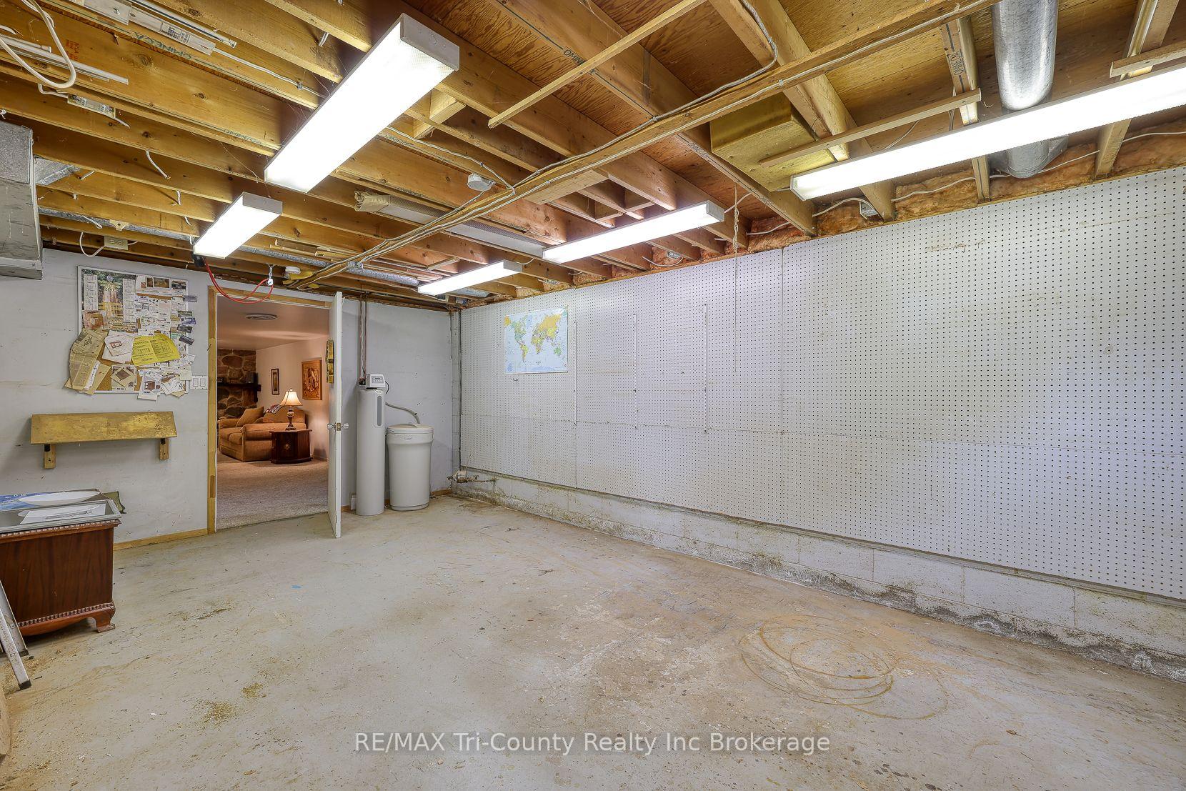 Photo 28 of 14 Lowrie Crescent, Tillsonburg — HOMEH