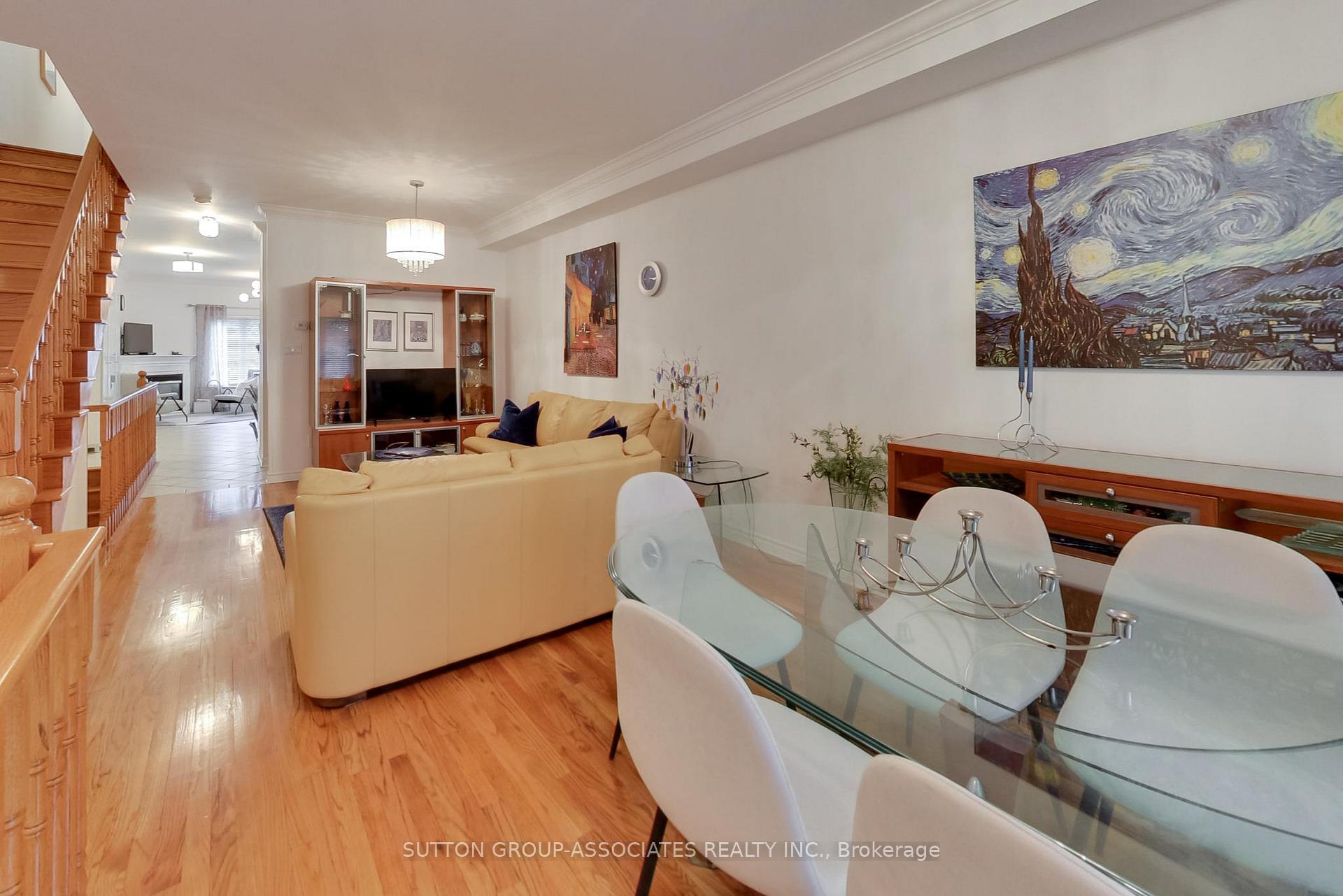 Photo 5 of 15B Robina Avenue, Toronto, Oakwood Village — HOMEH