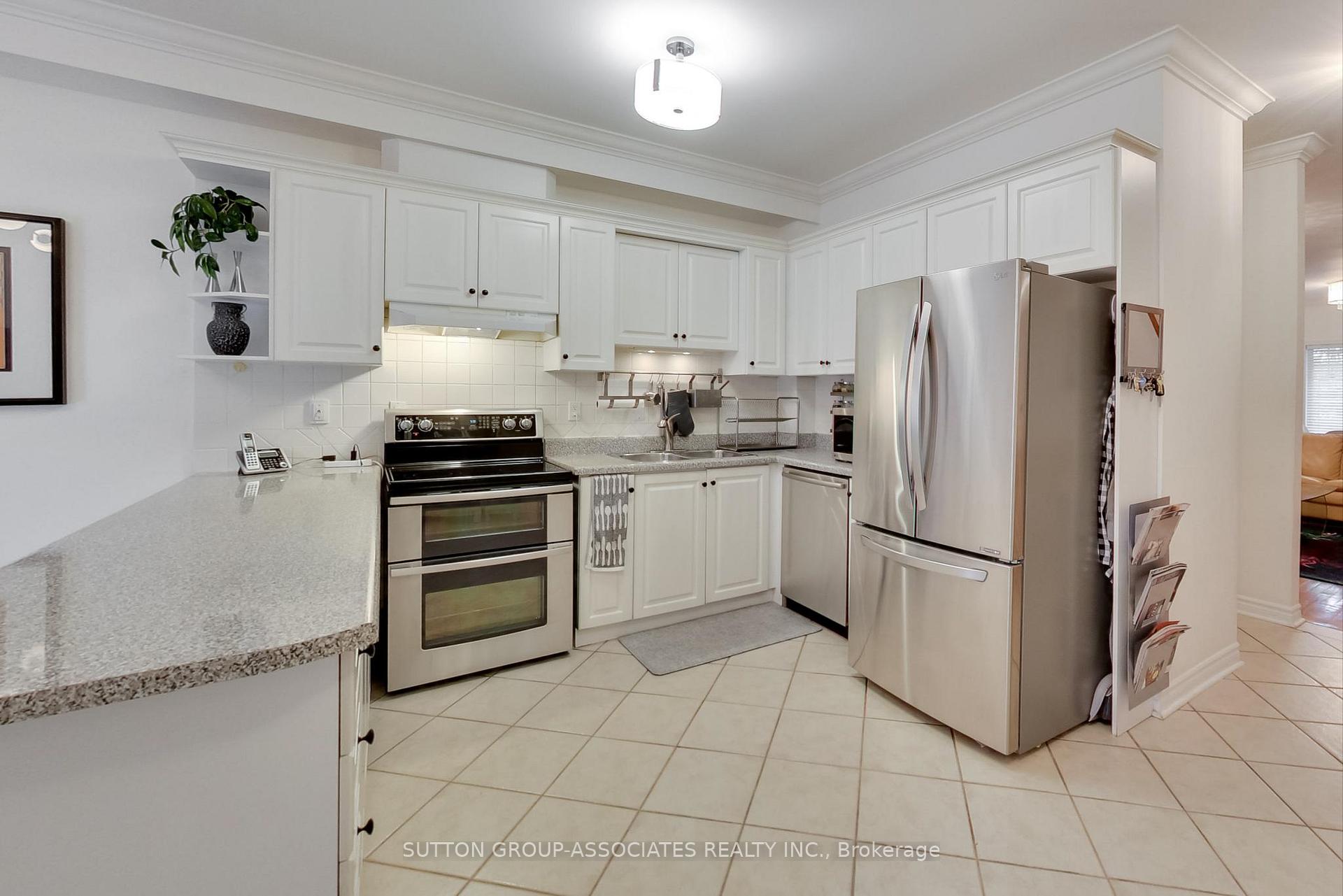 Photo 11 of 15B Robina Avenue, Toronto, Oakwood Village — HOMEH