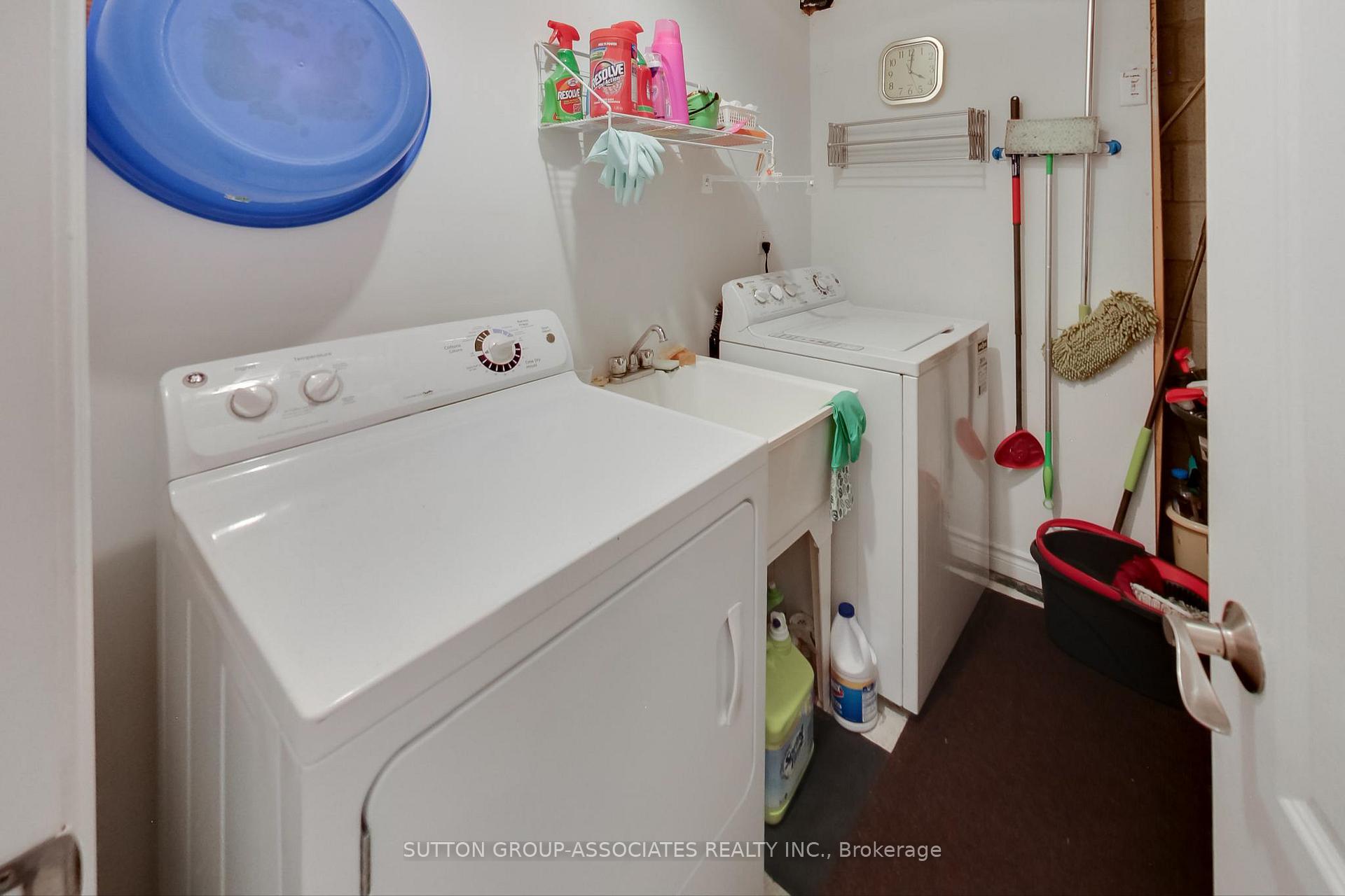 Photo 33 of 15B Robina Avenue, Toronto, Oakwood Village — HOMEH