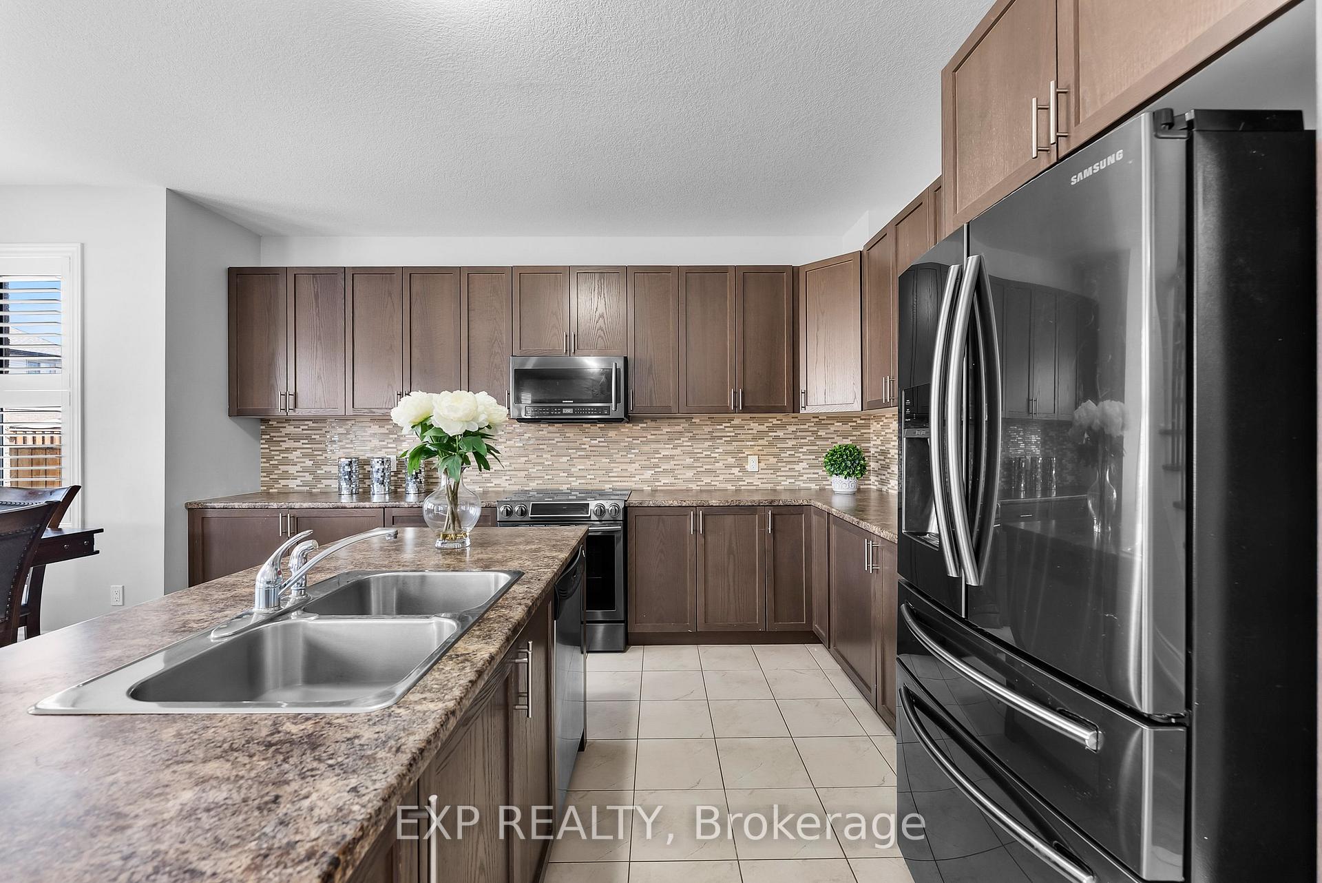 Photo 11 of 85 Sunset Way, Thorold, Rolling Meadows — HOMEH