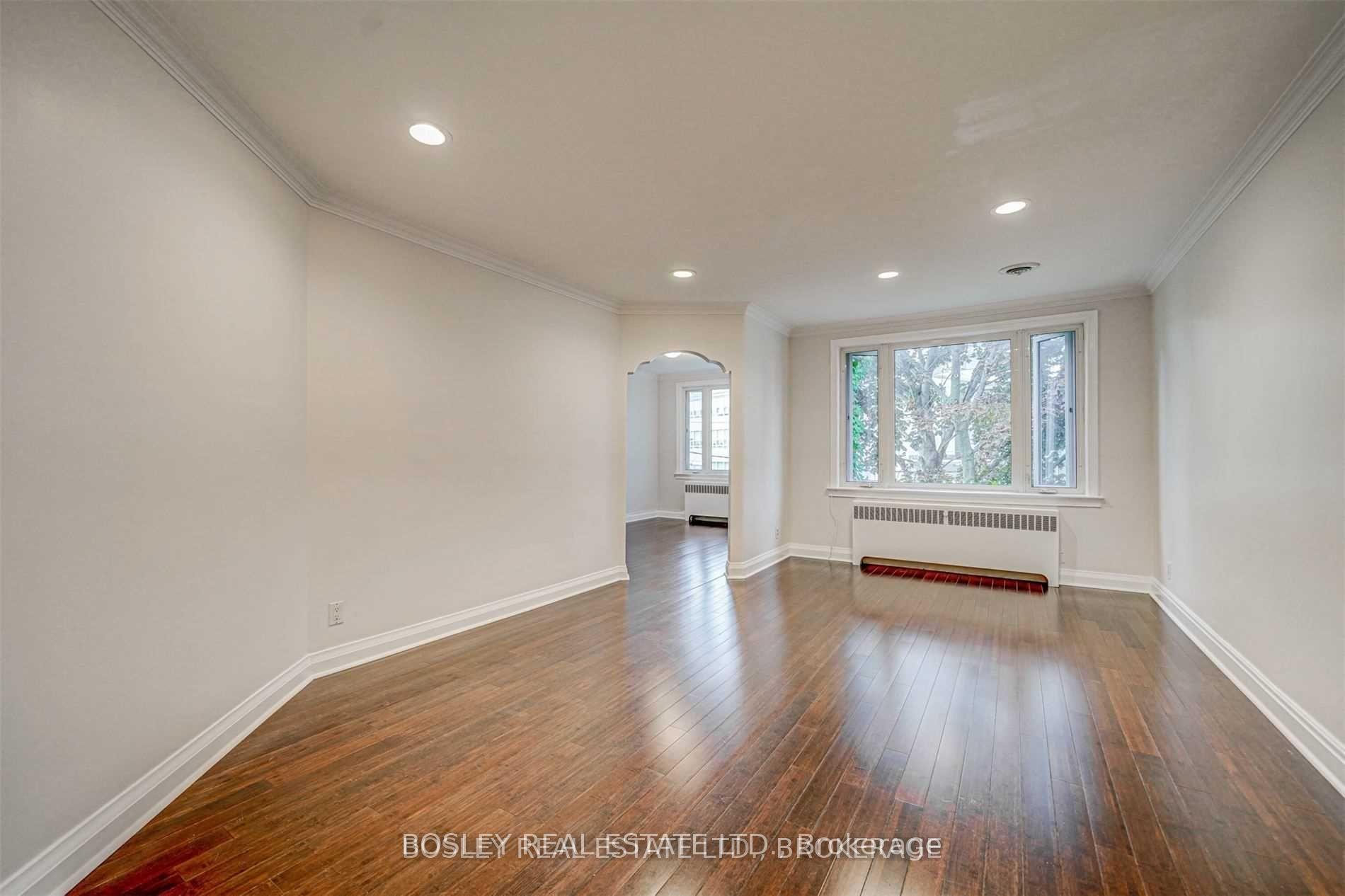 Photo 6 of Unit 4, 3 Warwick Avenue S, Toronto, Humewood-Cedarvale — HOMEH