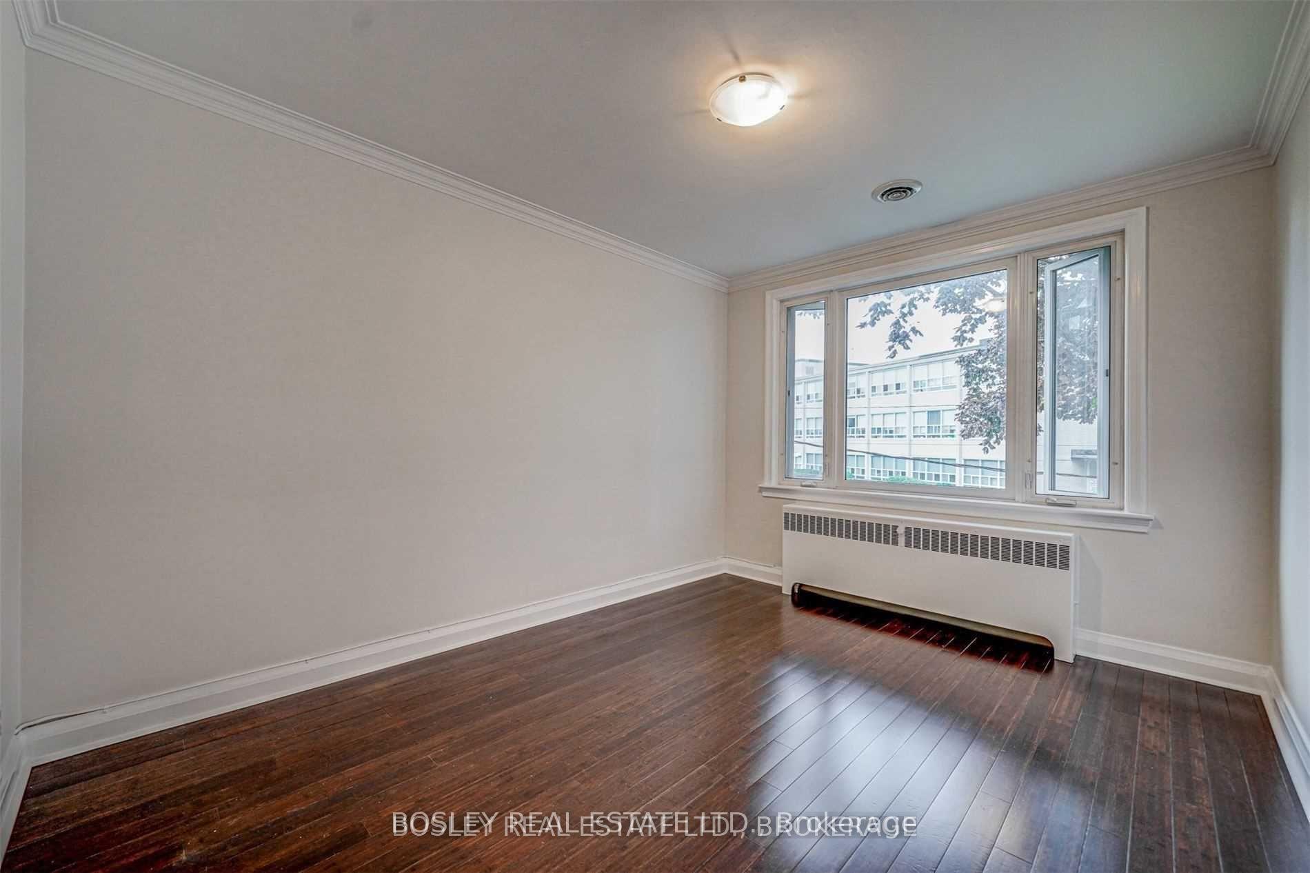 Photo 10 of Unit 4, 3 Warwick Avenue S, Toronto, Humewood-Cedarvale — HOMEH