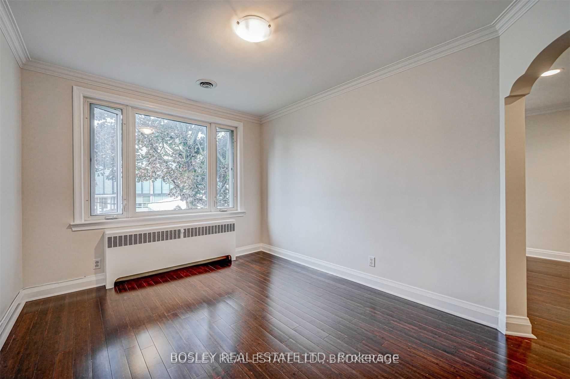 Photo 11 of Unit 4, 3 Warwick Avenue S, Toronto, Humewood-Cedarvale — HOMEH