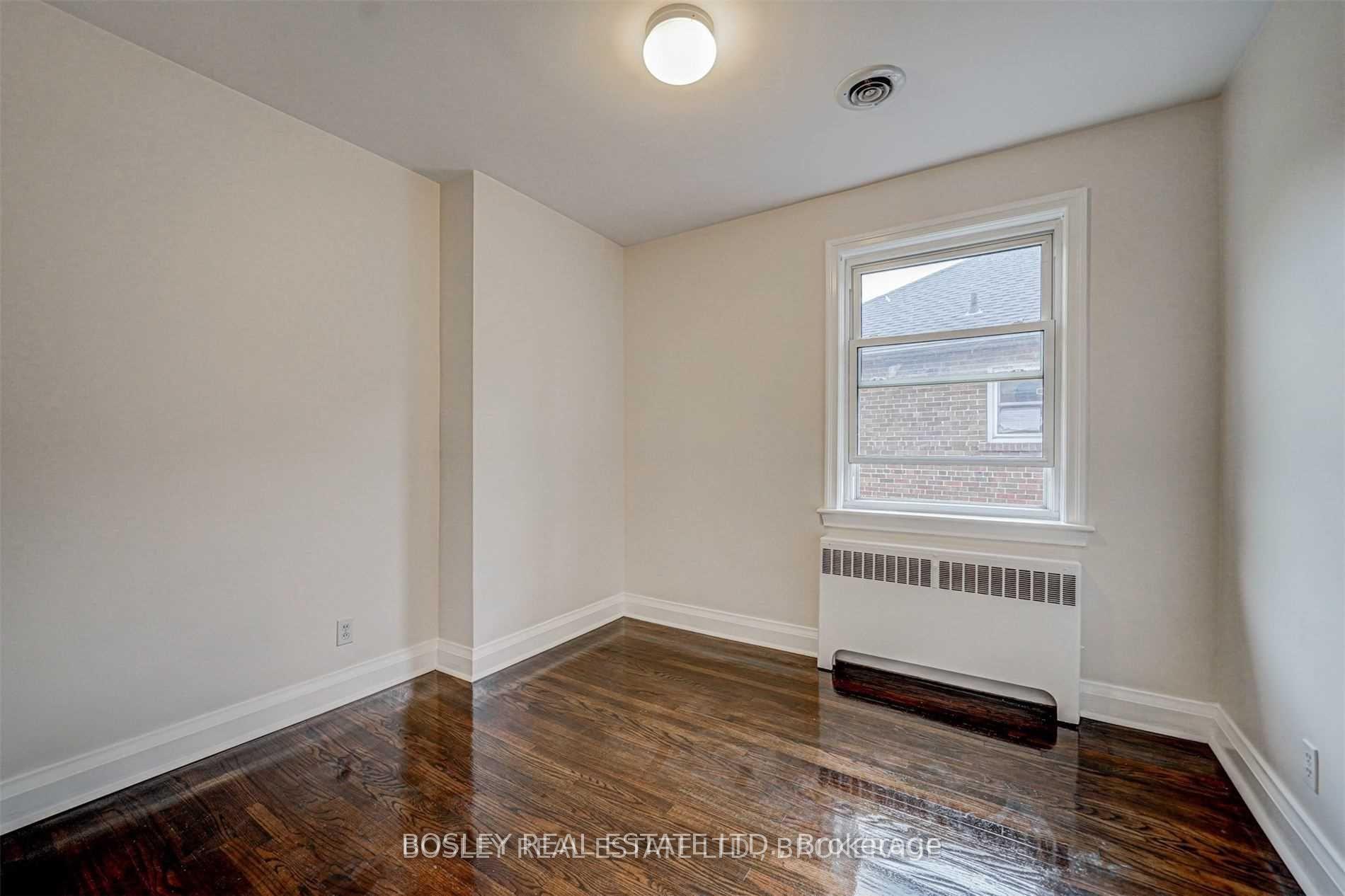 Photo 19 of Unit 4, 3 Warwick Avenue S, Toronto, Humewood-Cedarvale — HOMEH