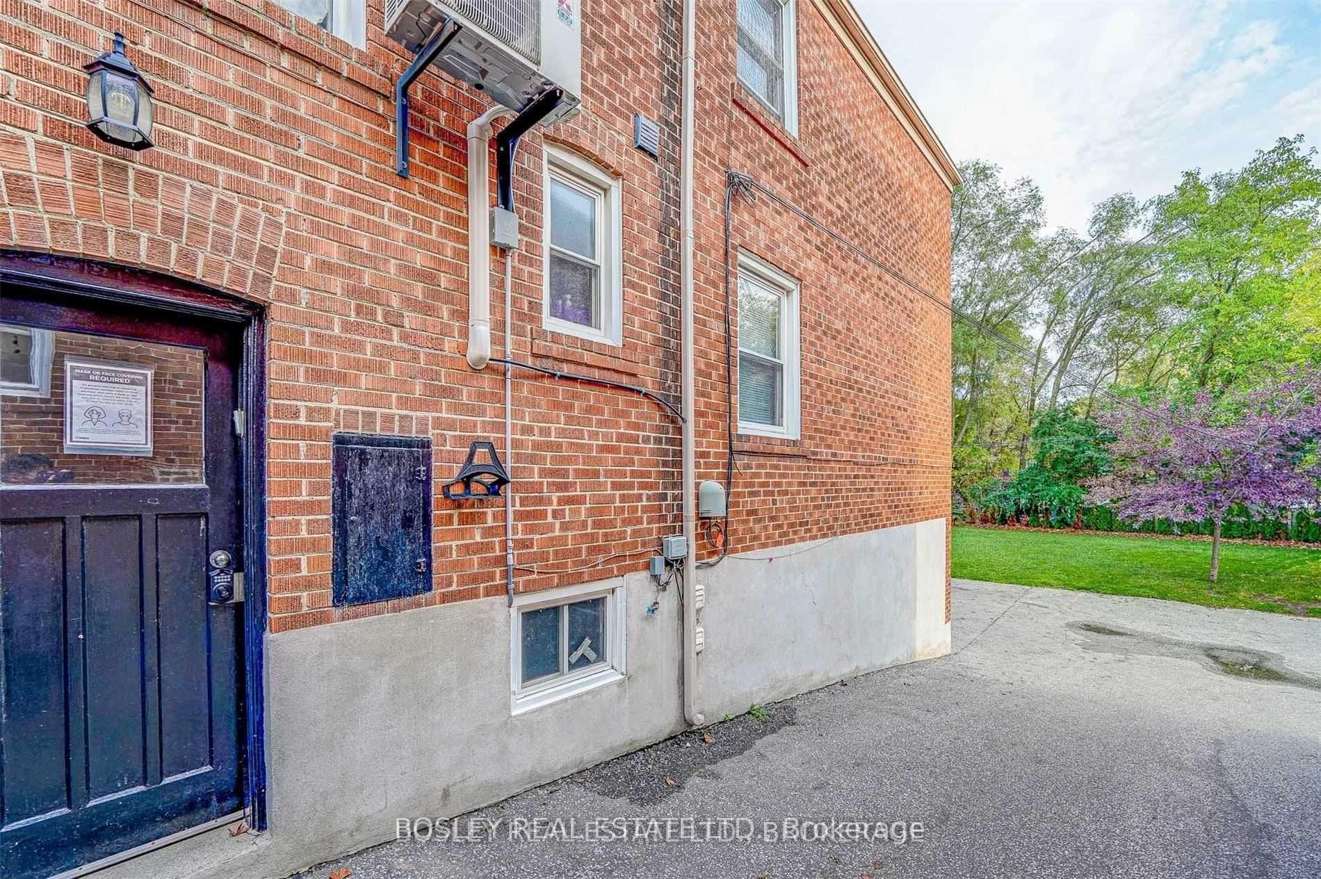 Photo 24 of Unit 4, 3 Warwick Avenue S, Toronto, Humewood-Cedarvale — HOMEH