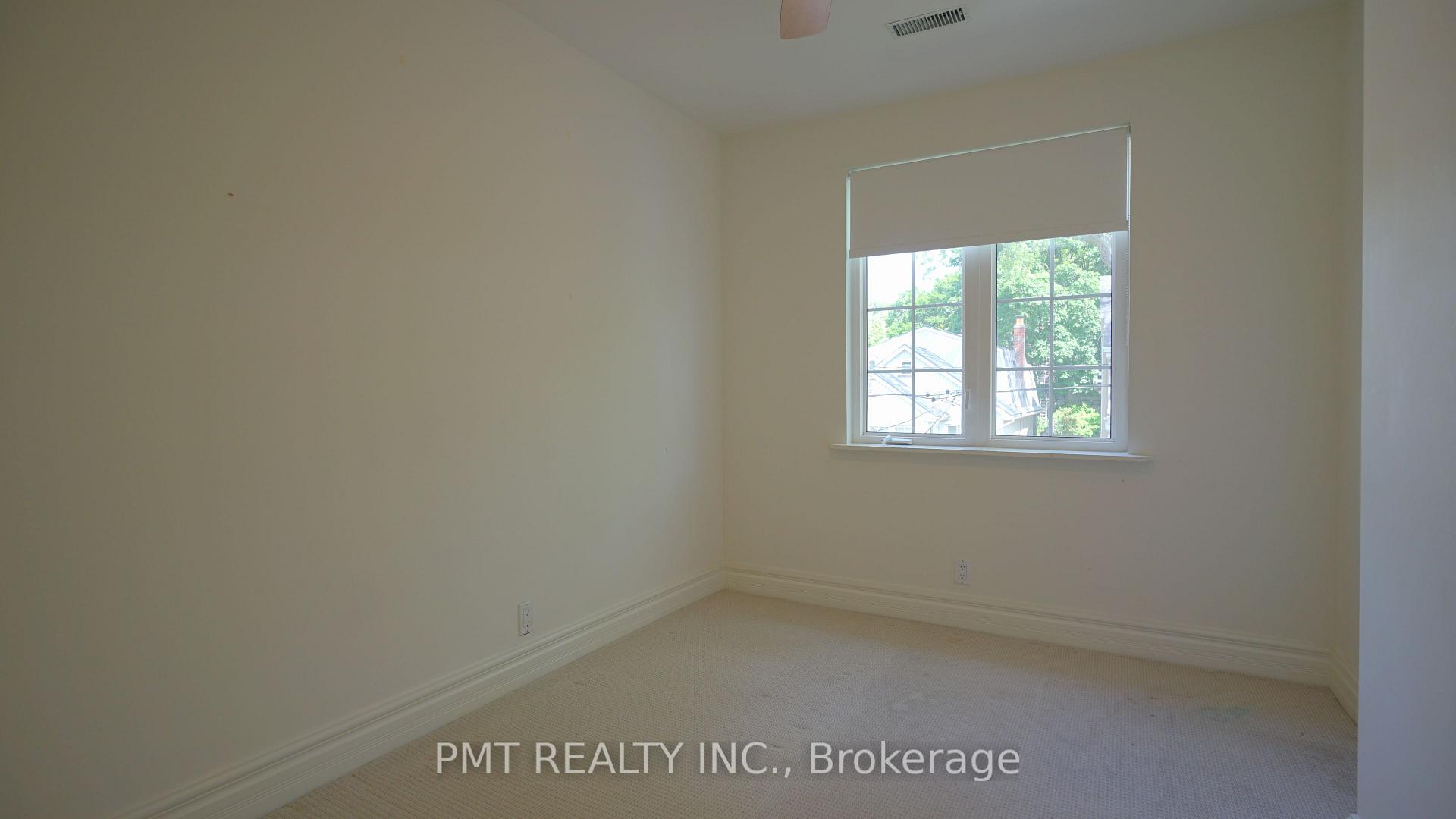 Photo 14 of 31 Burgess Avenue, Toronto, East End-Danforth — HOMEH