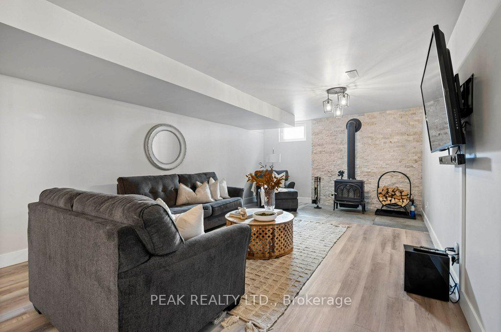 Photo 17 of 23355 Adelaide Road, Strathroy-Caradoc, Rural Strathroy-Caradoc — HOMEH