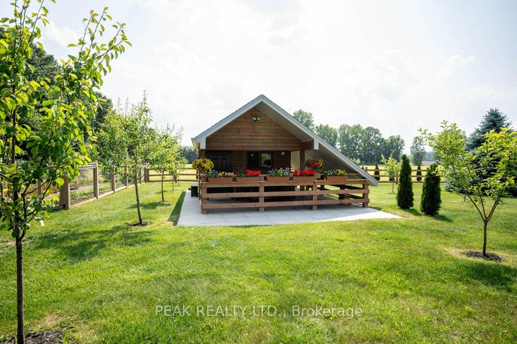 Photo 29 of 23355 Adelaide Road, Strathroy-Caradoc, Rural Strathroy-Caradoc — HOMEH