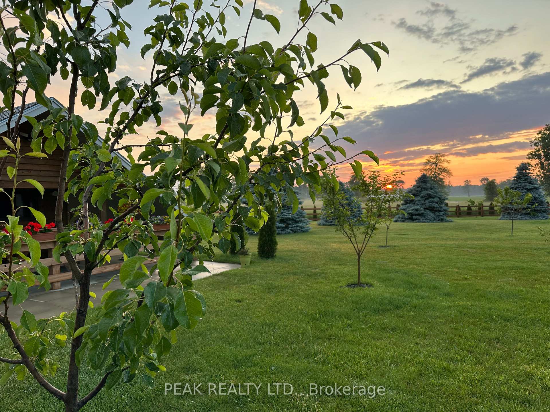 Photo 34 of 23355 Adelaide Road, Strathroy-Caradoc, Rural Strathroy-Caradoc — HOMEH