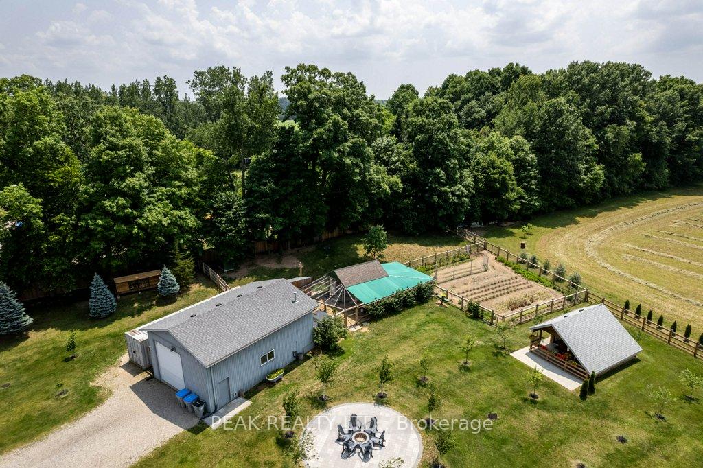 Photo 39 of 23355 Adelaide Road, Strathroy-Caradoc, Rural Strathroy-Caradoc — HOMEH