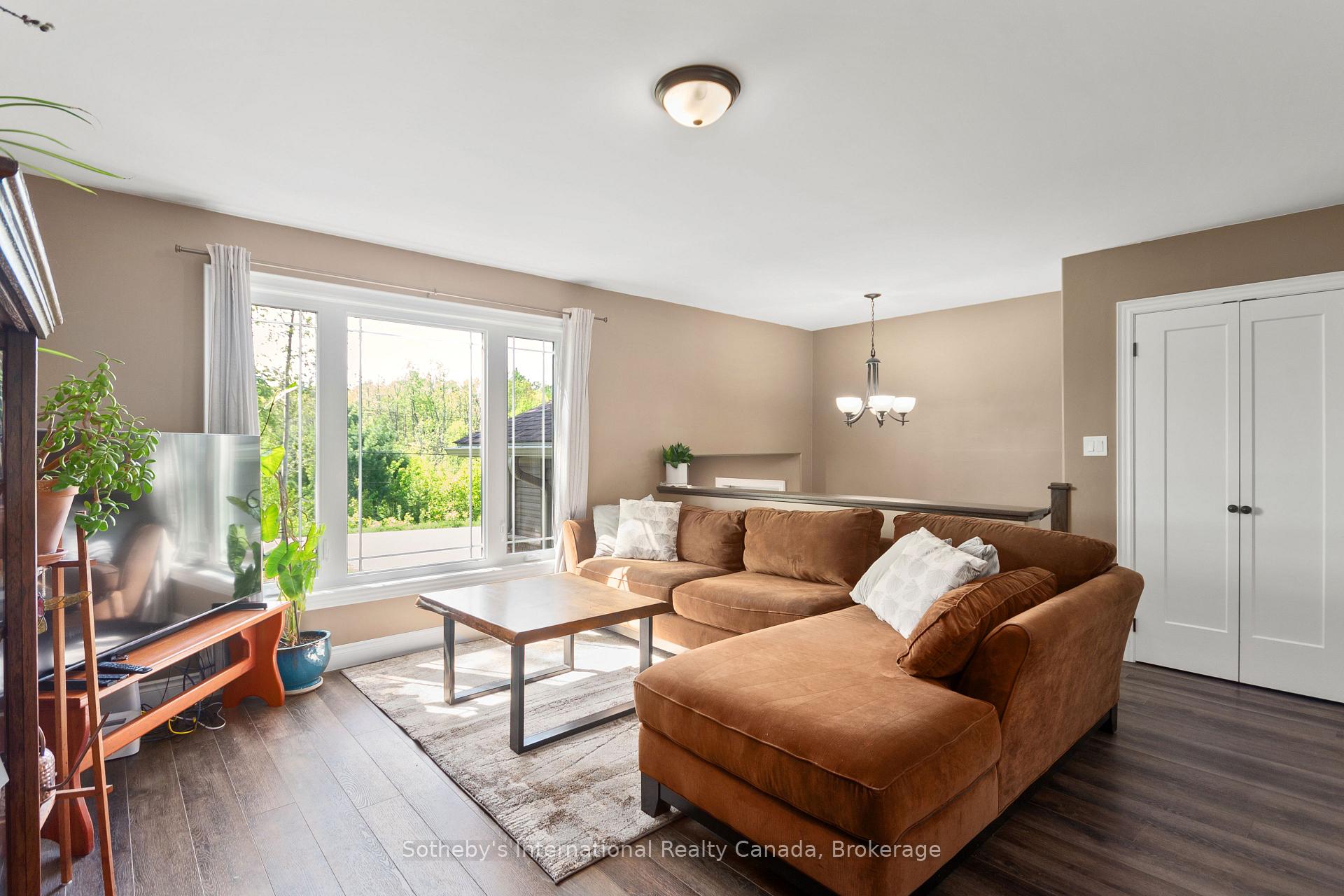 Photo 4 of 260 Forest Harbour Parkway, Tay, Rural Tay — HOMEH