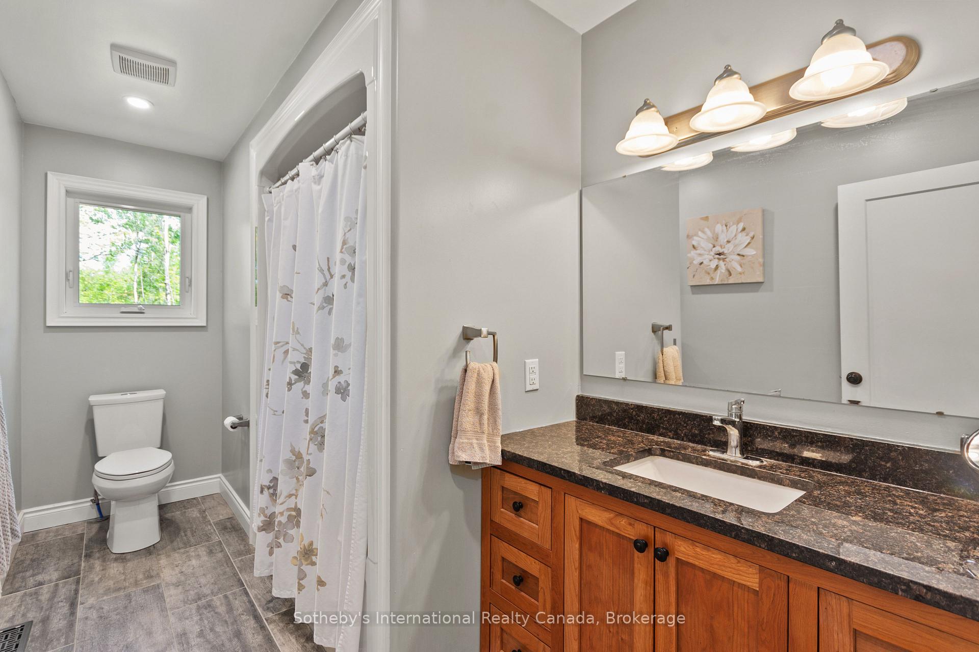 Photo 10 of 260 Forest Harbour Parkway, Tay, Rural Tay — HOMEH
