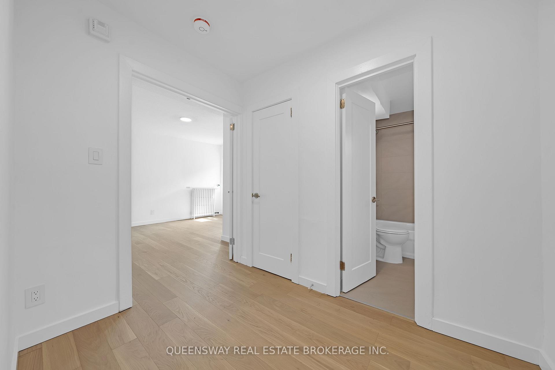 Photo 7 of Unit 201, 26 Balmoral Avenue, Toronto, Yonge-St. Clair — HOMEH