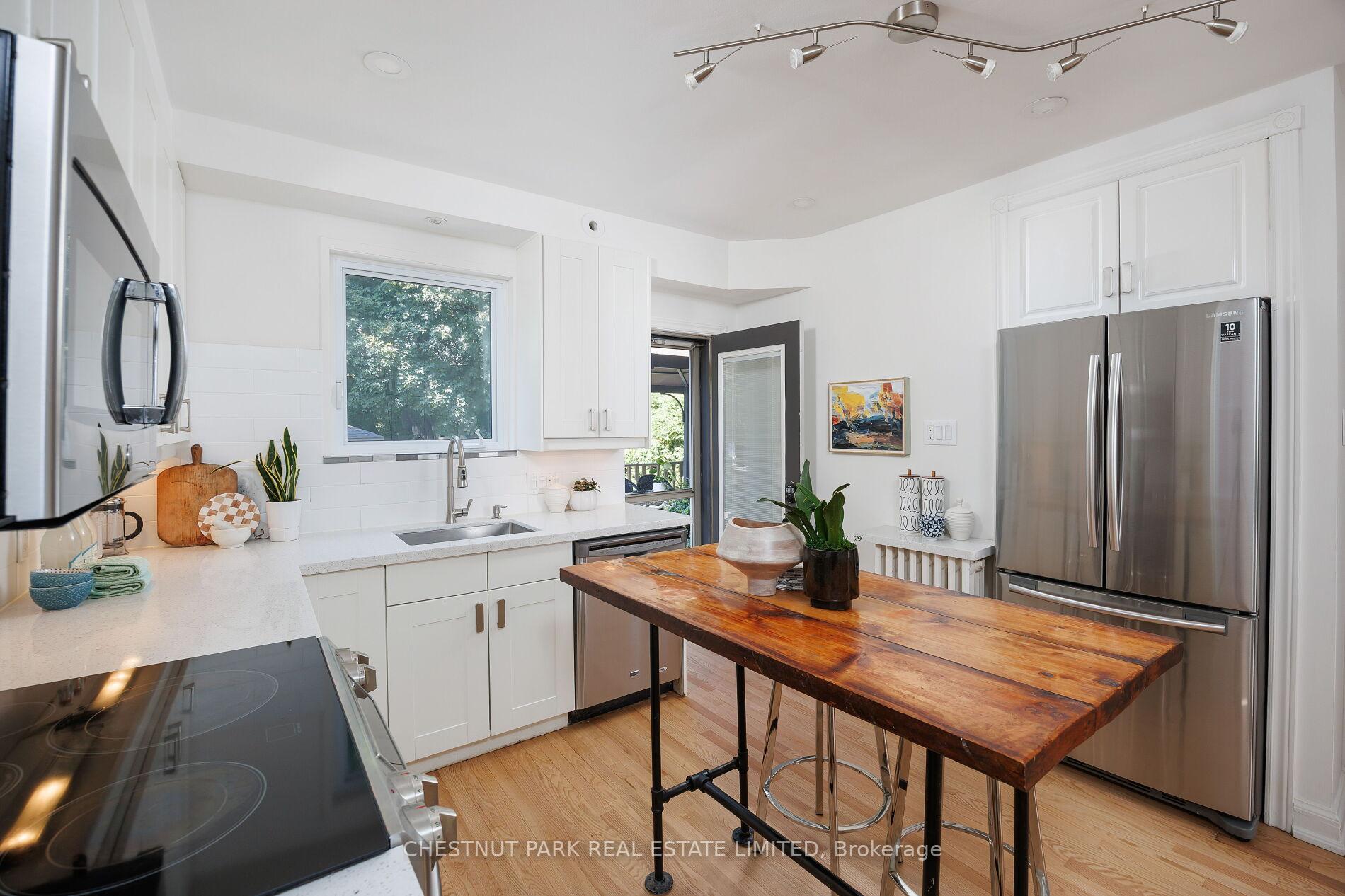 Photo 18 of 268 Oriole Parkway, Toronto, Yonge-Eglinton — HOMEH