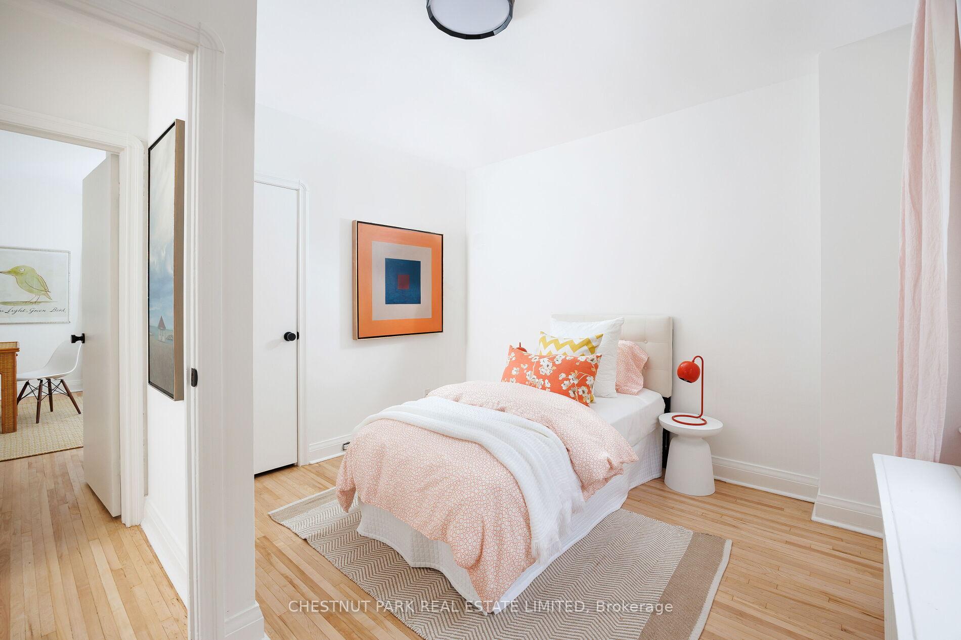 Photo 32 of 268 Oriole Parkway, Toronto, Yonge-Eglinton — HOMEH