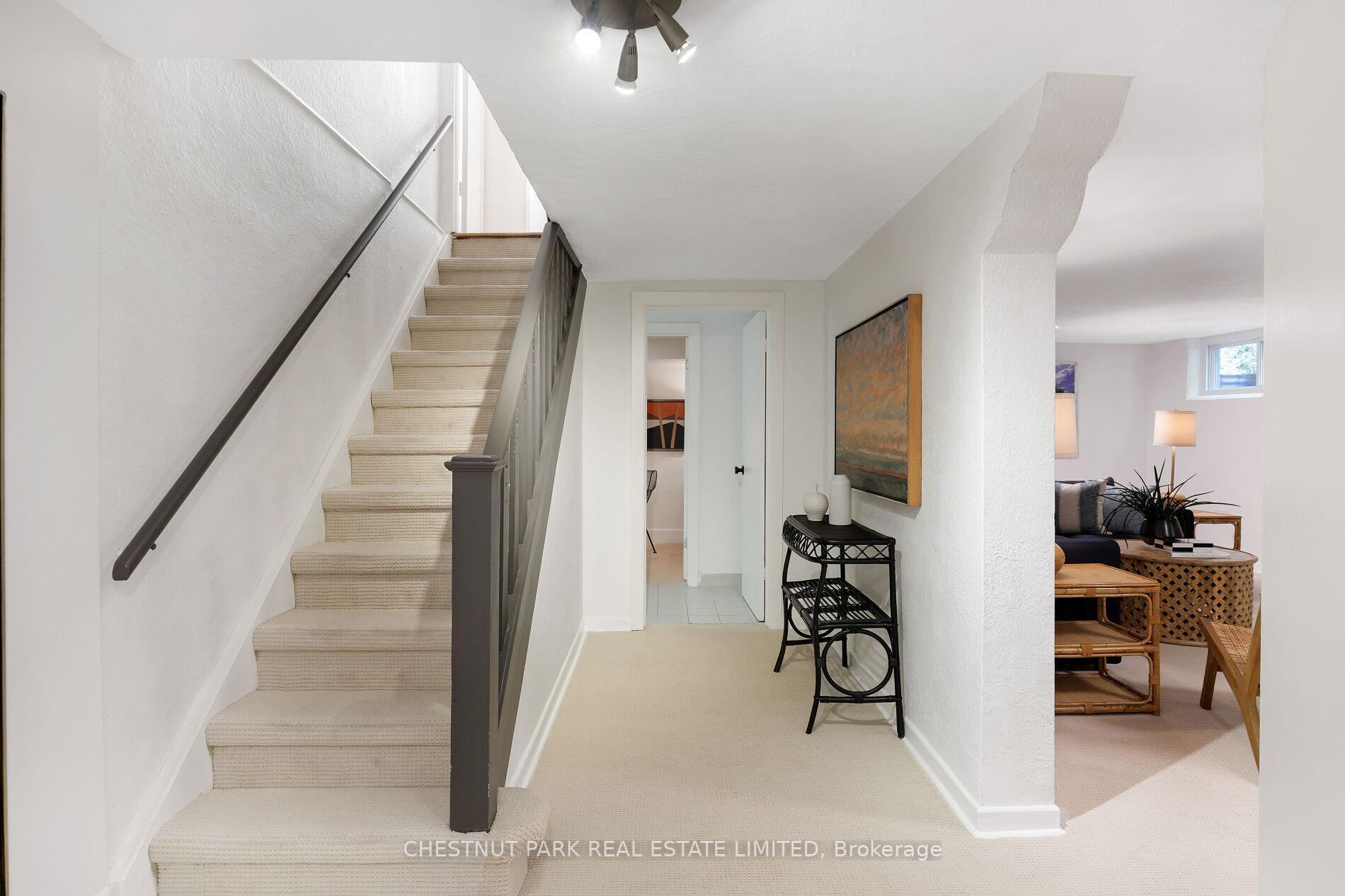 Photo 36 of 268 Oriole Parkway, Toronto, Yonge-Eglinton — HOMEH
