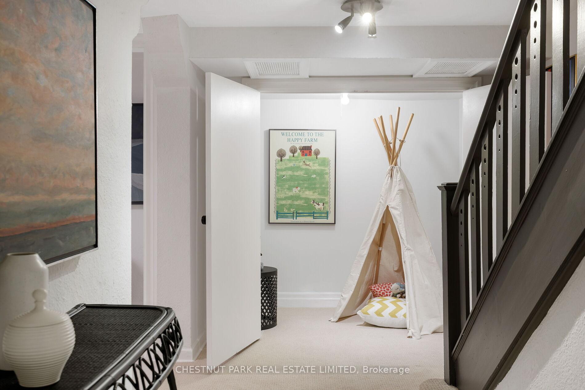 Photo 43 of 268 Oriole Parkway, Toronto, Yonge-Eglinton — HOMEH