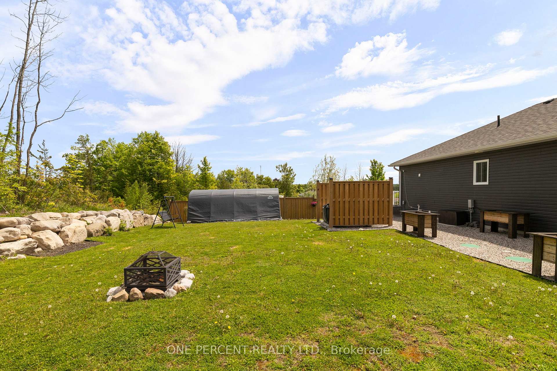 Photo 33 of 37 Easton Avenue, Tay, Rural Tay — HOMEH