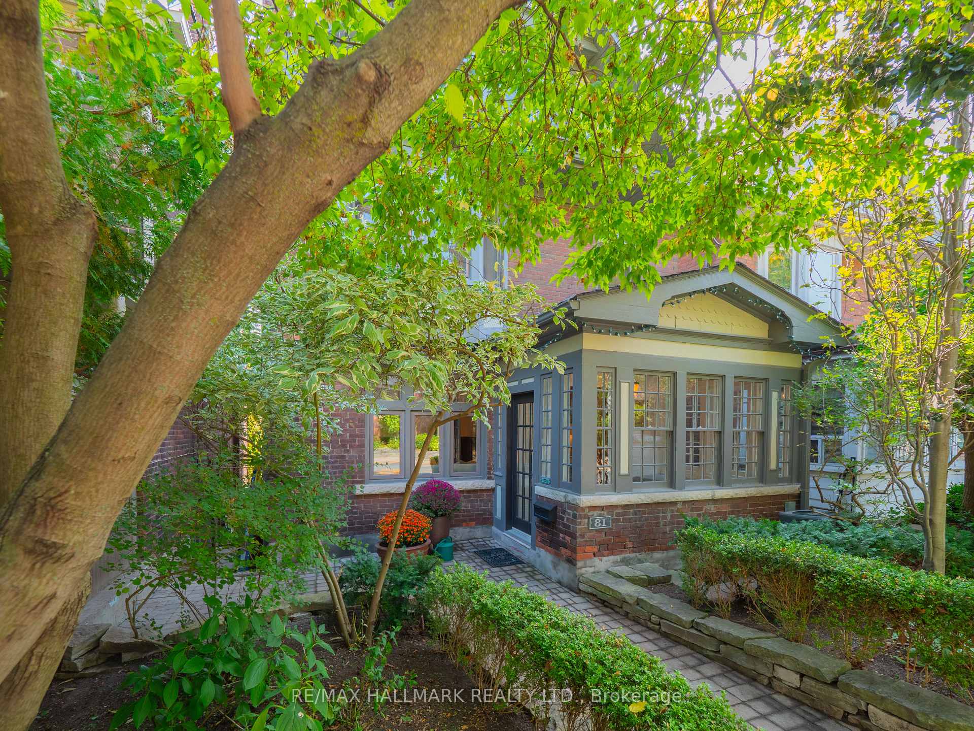 Photo 3 of 81 Hogarth Avenue, Toronto, North Riverdale — HOMEH