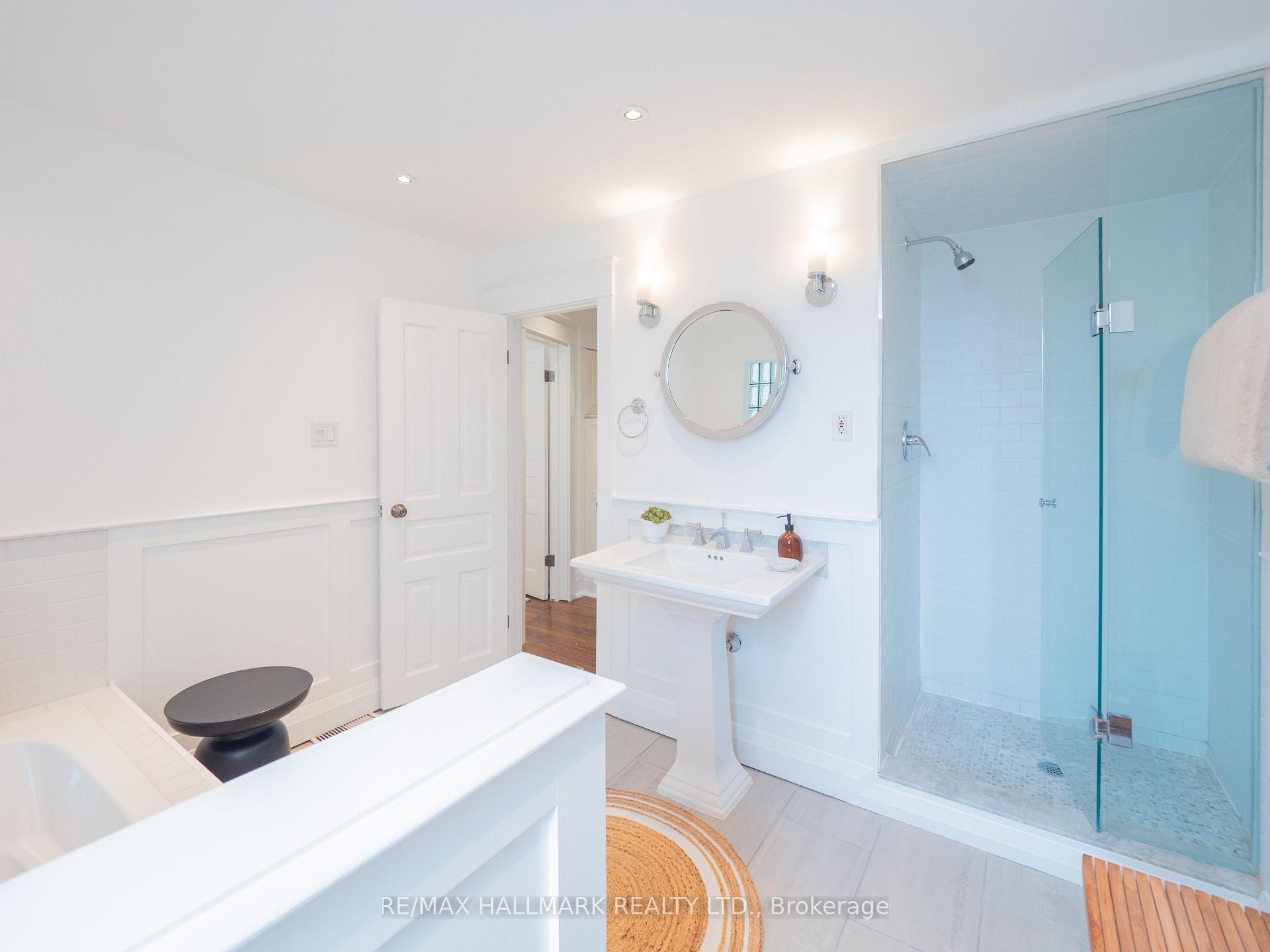 Photo 25 of 81 Hogarth Avenue, Toronto, North Riverdale — HOMEH
