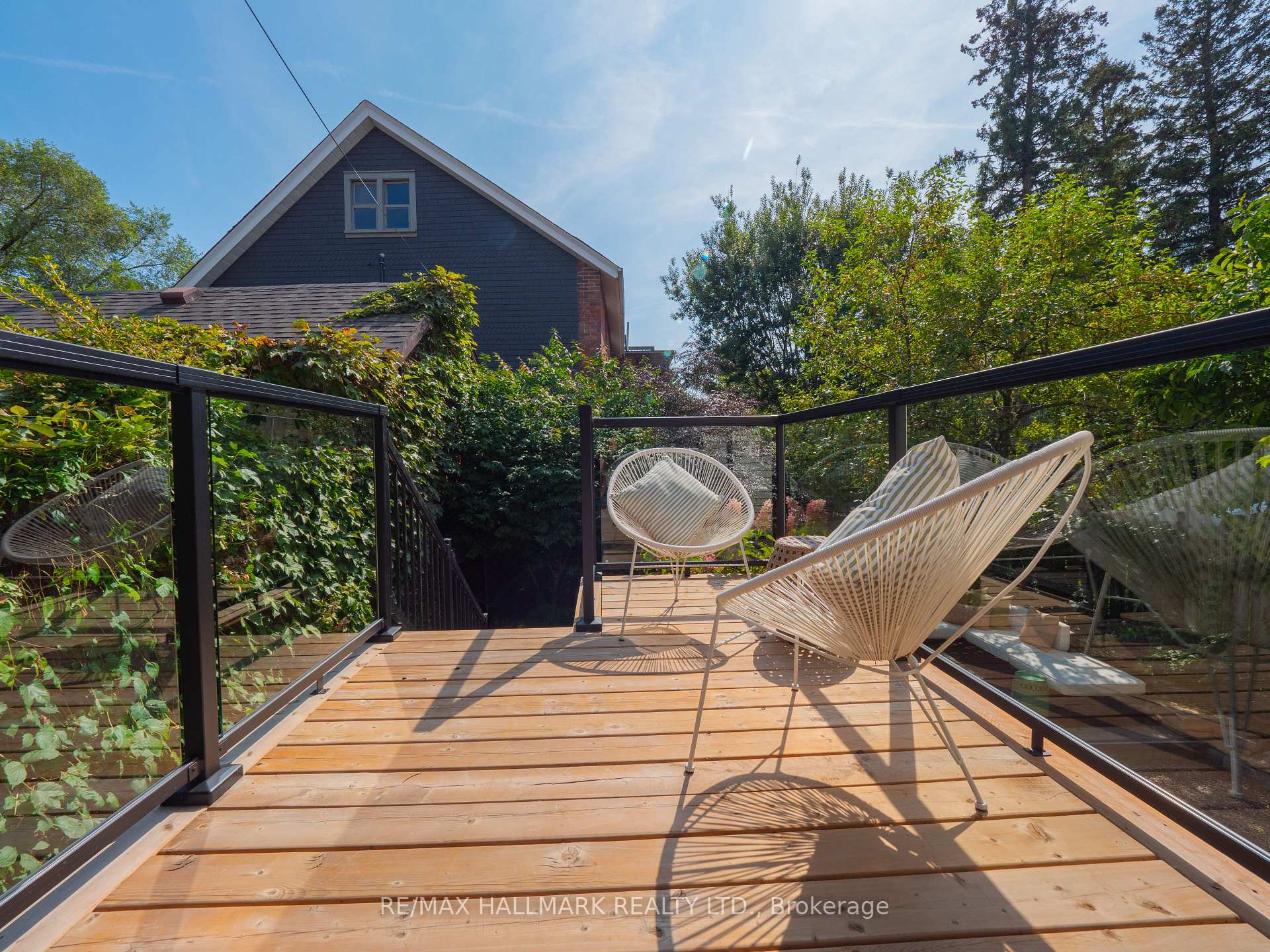 Photo 40 of 81 Hogarth Avenue, Toronto, North Riverdale — HOMEH