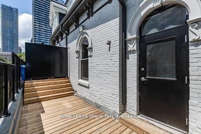 Photo 4 of Unit 102, 72 Wellesley Street E, Toronto, Church-Yonge Corridor — HOMEH
