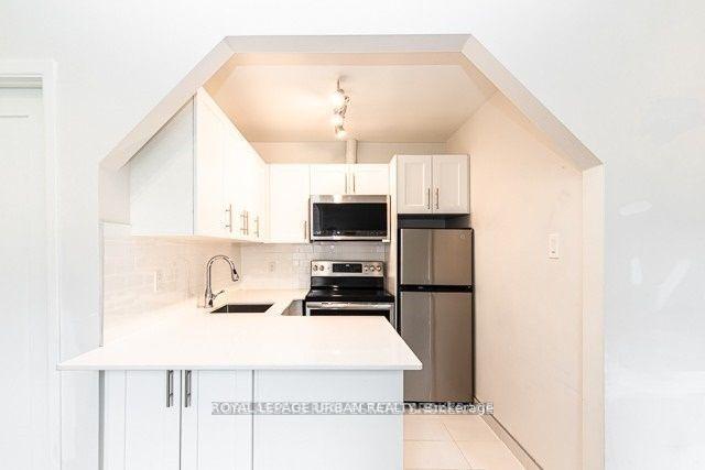 Photo 9 of Unit 102, 72 Wellesley Street E, Toronto, Church-Yonge Corridor — HOMEH