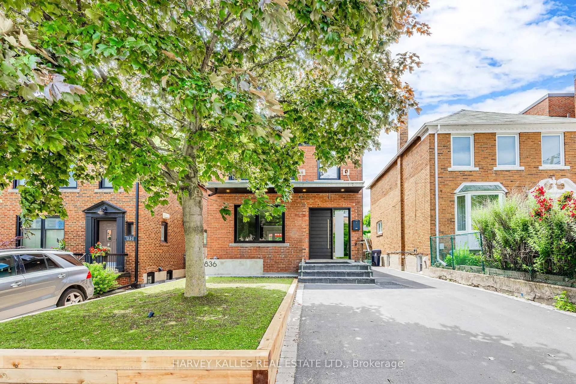 Photo 1 of 1836 Bathurst Street, Toronto, Humewood-Cedarvale — HOMEH