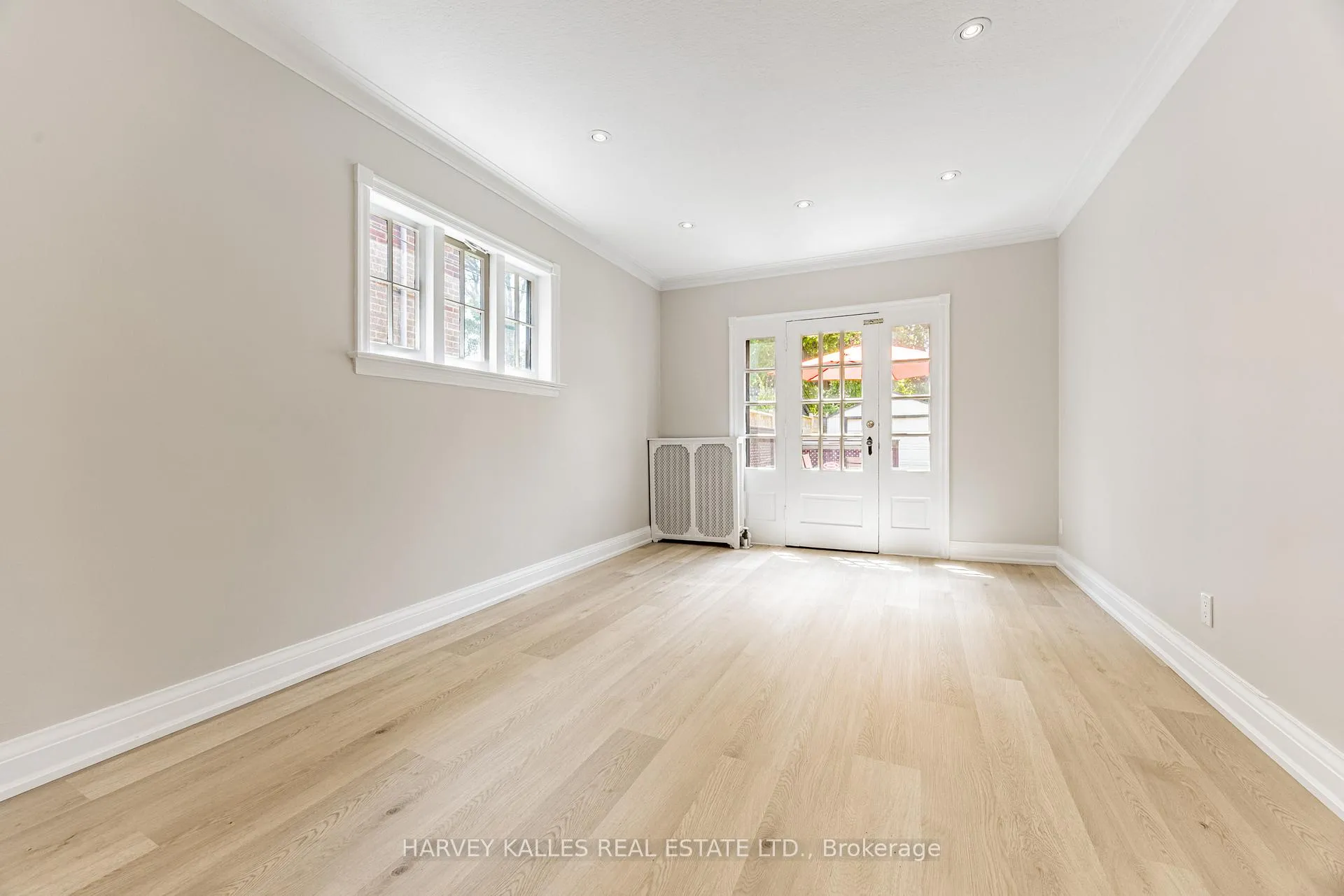 Photo 9 of 1836 Bathurst Street, Toronto, Humewood-Cedarvale — HOMEH