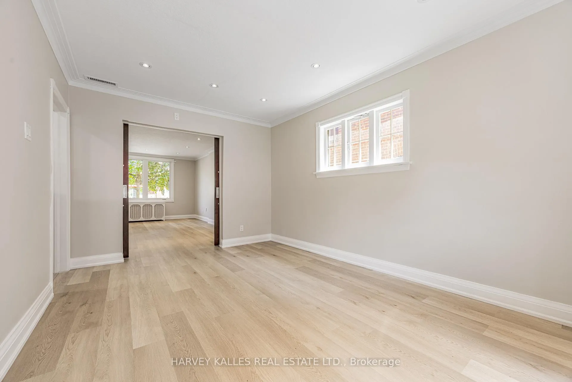 Photo 10 of 1836 Bathurst Street, Toronto, Humewood-Cedarvale — HOMEH